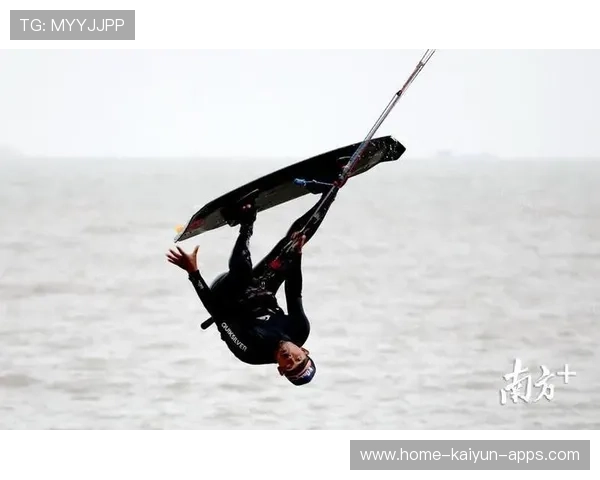 冲浪选手空翻完美落板：从起跳到落地的全流程解密